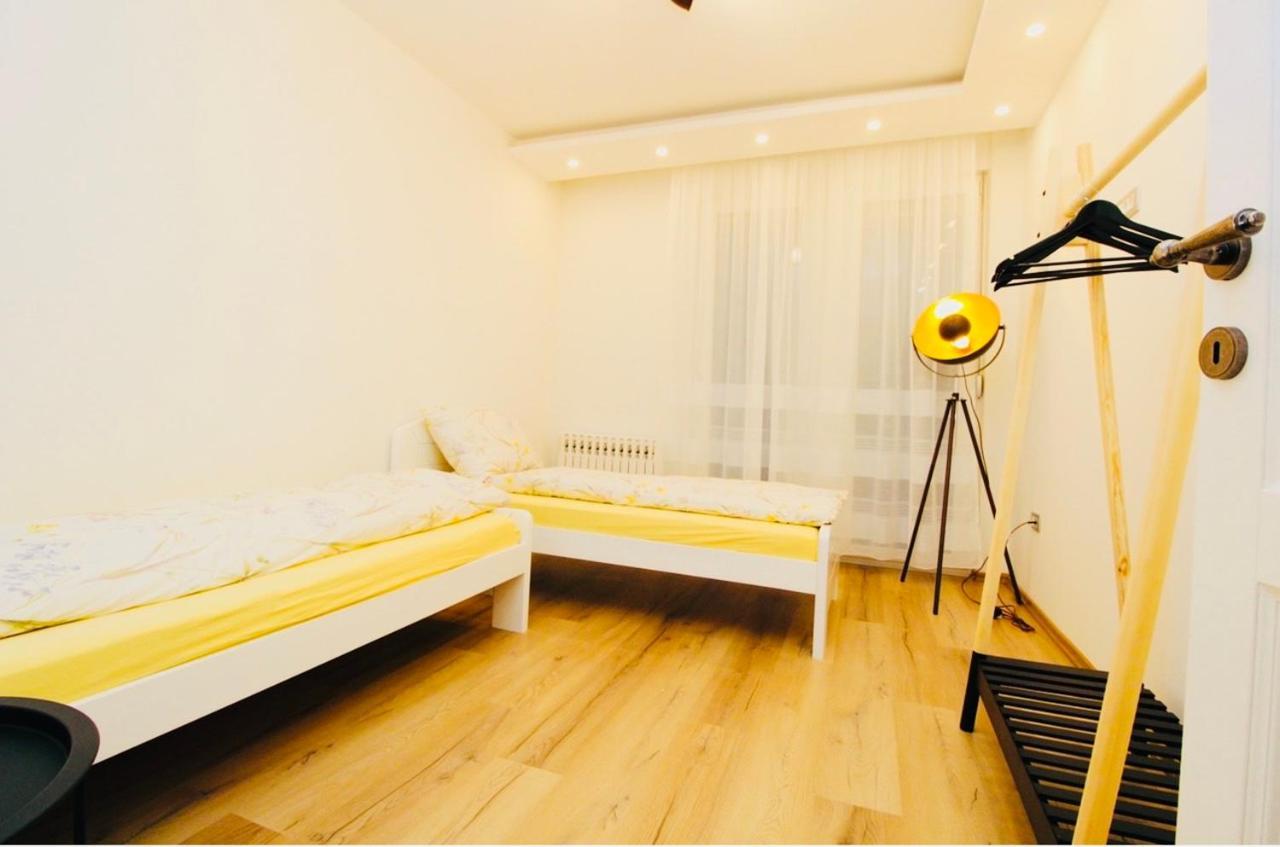 Apartman Centar Sa Sigurnim Parkingom Sarajevo Exterior photo